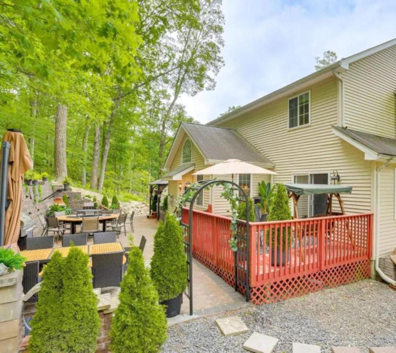 Charming, Restful Getaway Bushkill